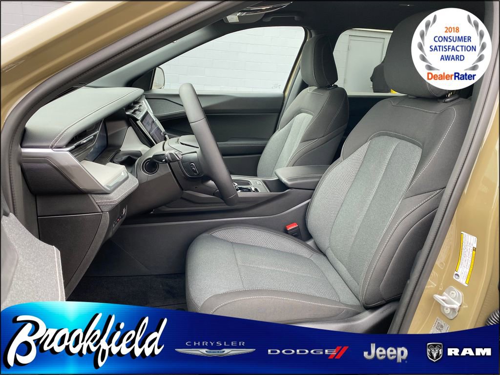 New 2026 Jeep Cherokee Laredo image 17