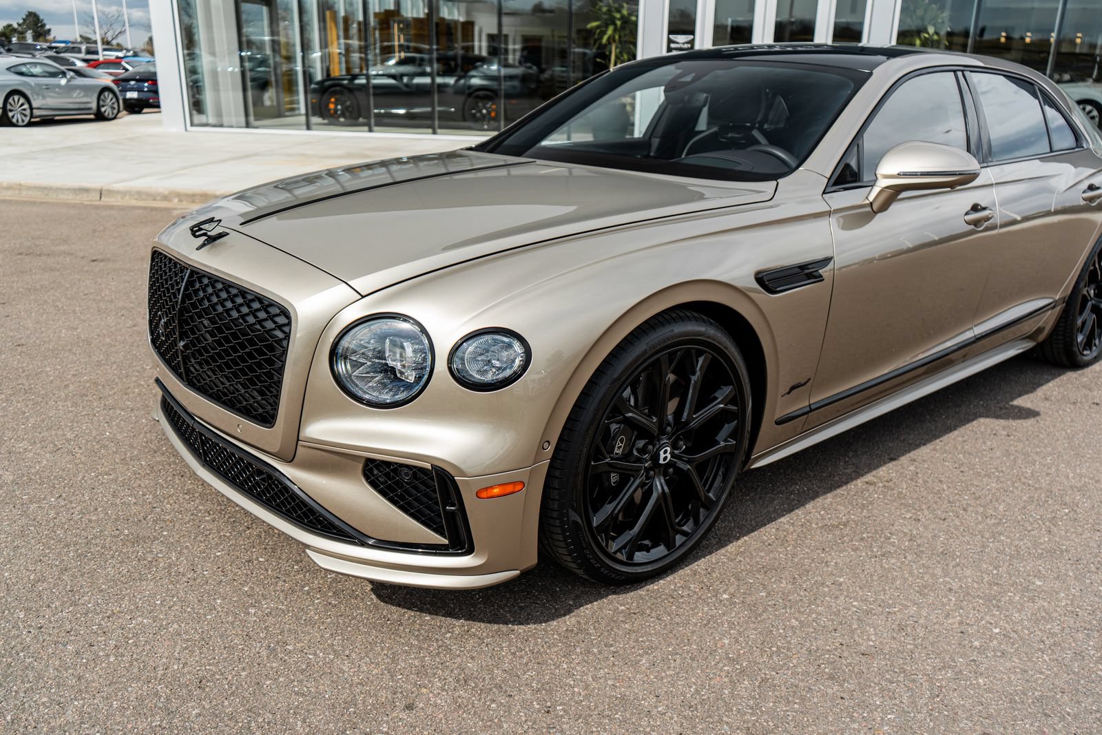 Certified 2025 Bentley Flying Spur Plug-In Hybrid AWD/4WD image 21