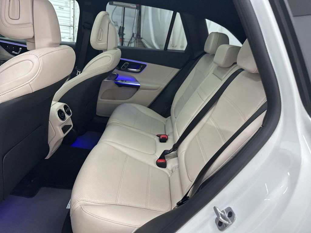 New 2026 Mercedes-Benz GLC 300 image 23