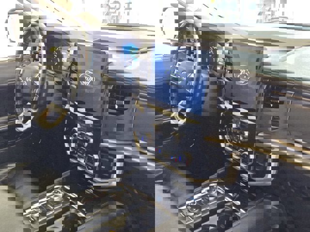 Used 2024 Ford Expedition Max XLT image 5