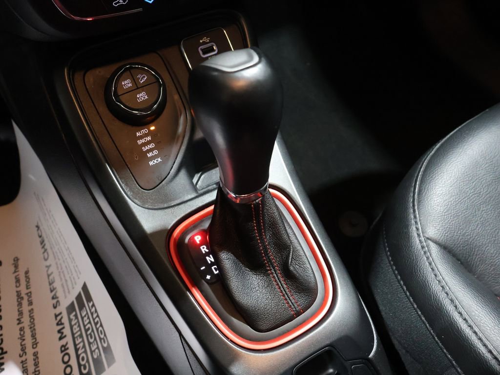 Used 2018 Jeep Compass Trailhawk w/ Leather Interior Group image 36