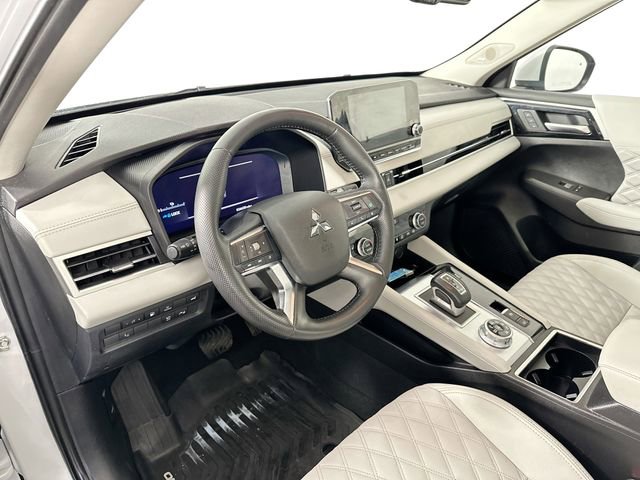 Used 2023 Mitsubishi Outlander SEL AWD/4WD image 20