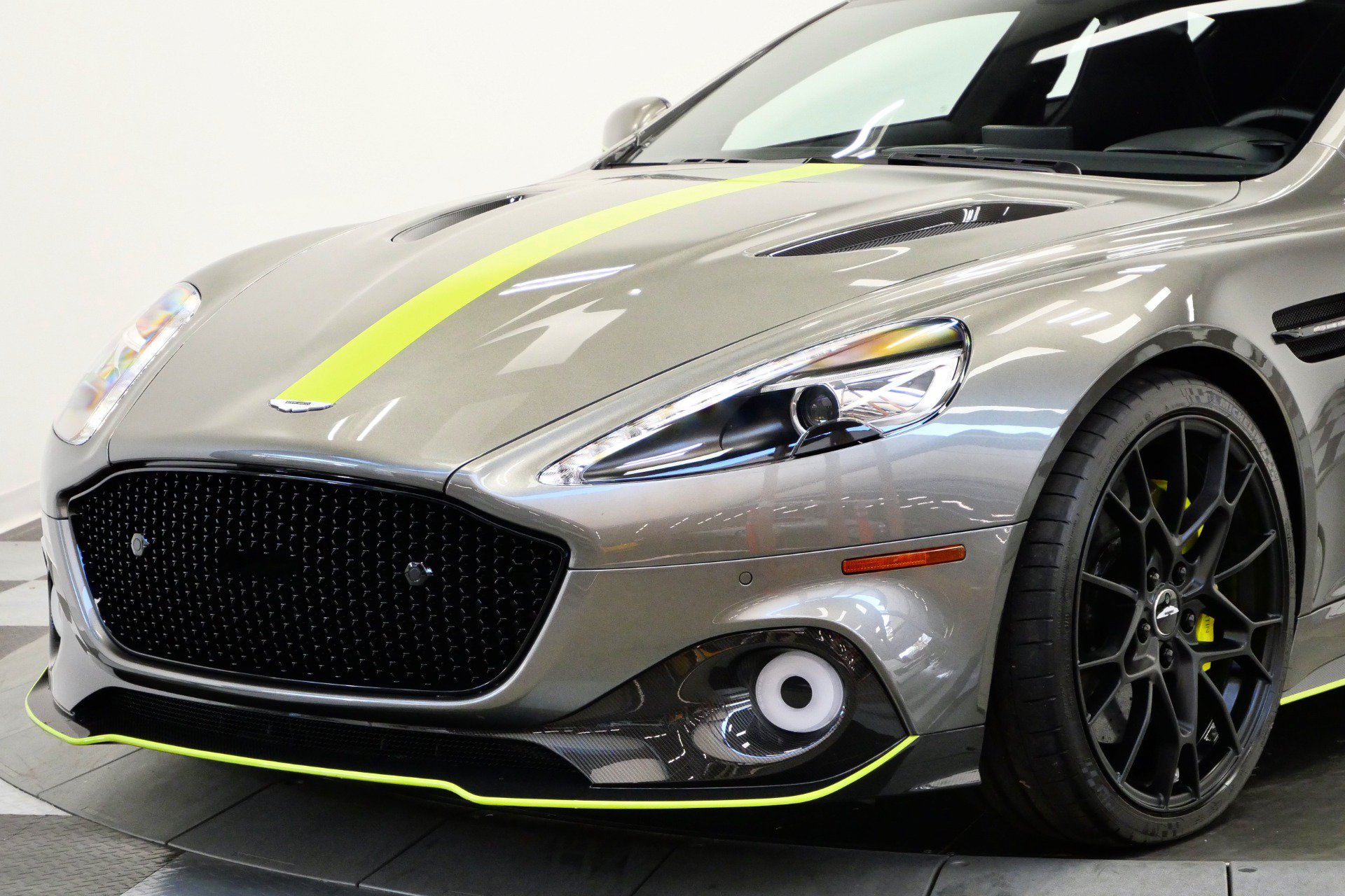 Used 2019 Aston Martin Rapide AMR RWD image 53