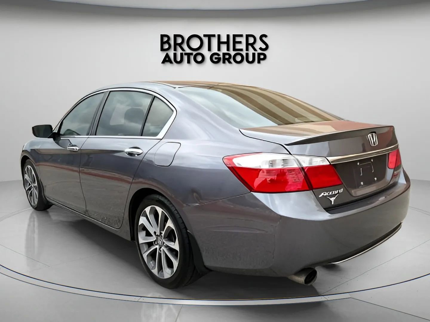 Used 2014 Honda Accord Sport image 9