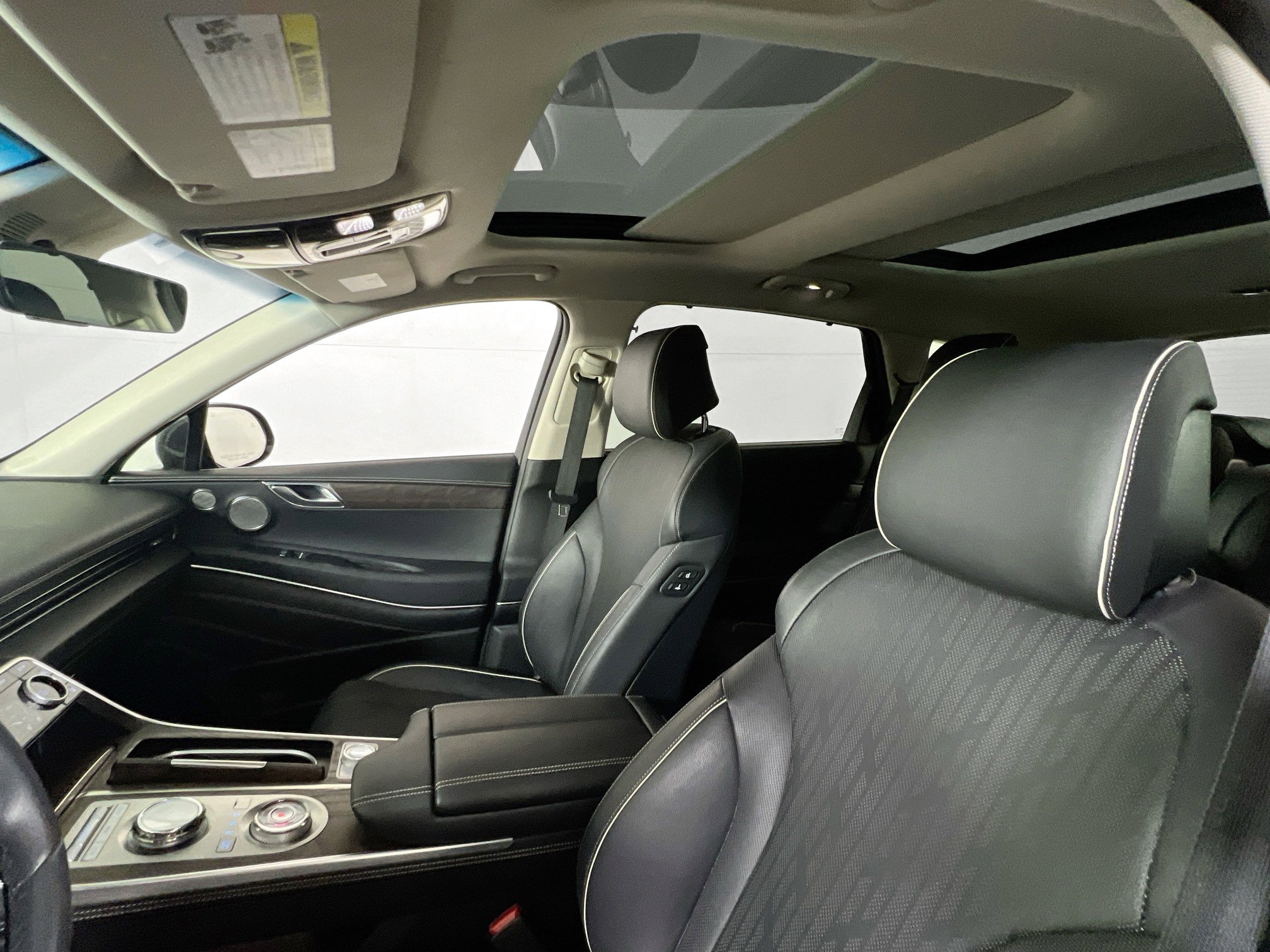 Used 2024 Genesis GV80 3.5T image 22