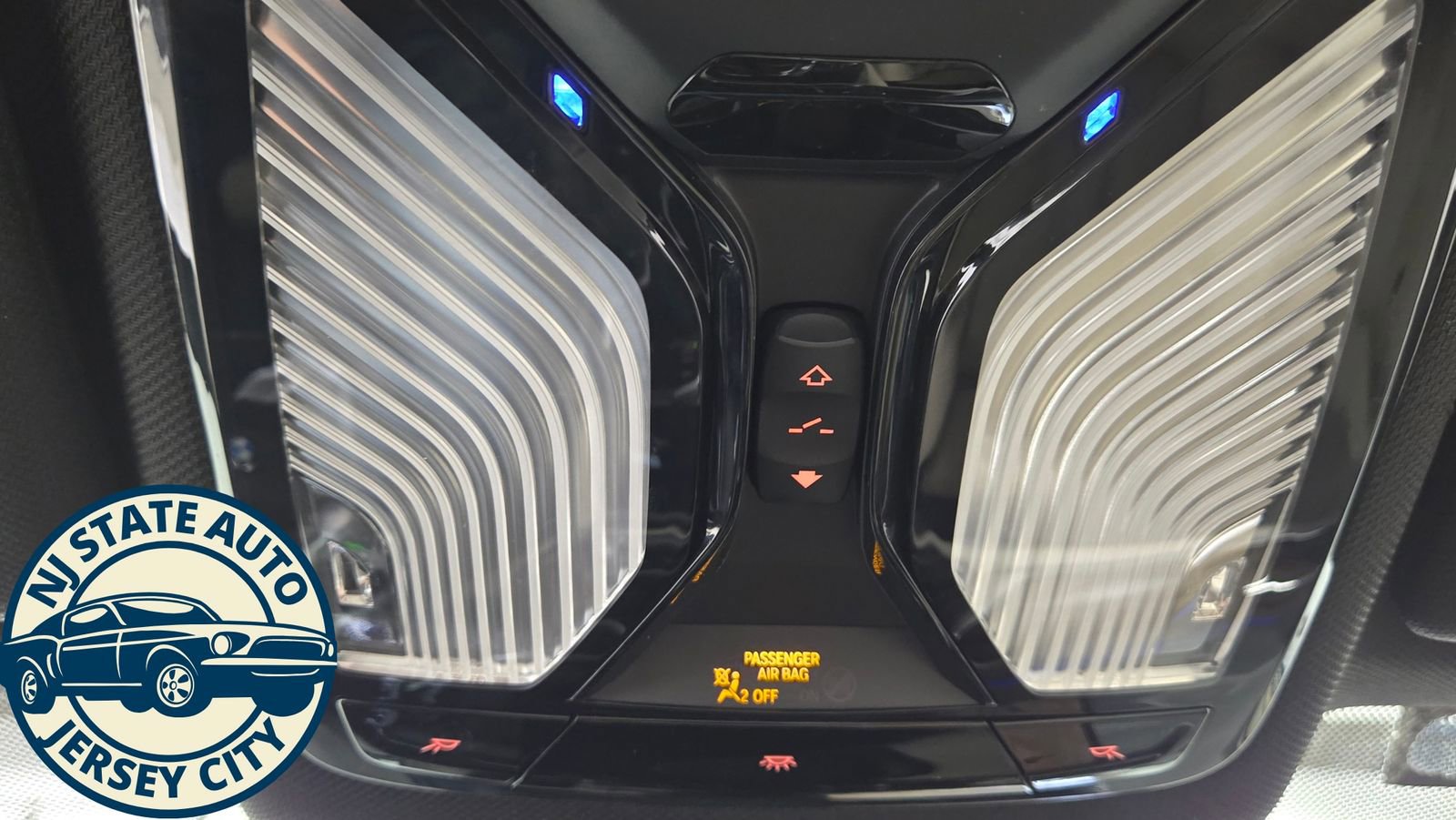 Used 2018 BMW 530e xDrive w/ Premium Package 2 image 23