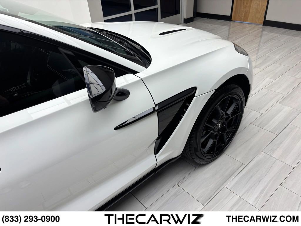 Used 2021 Aston Martin DBX AWD/4WD image 44