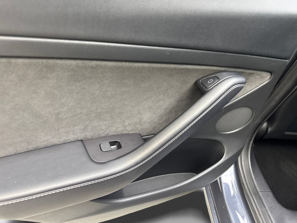 Used 2023 Tesla Model 3 Standard Range RWD image 35
