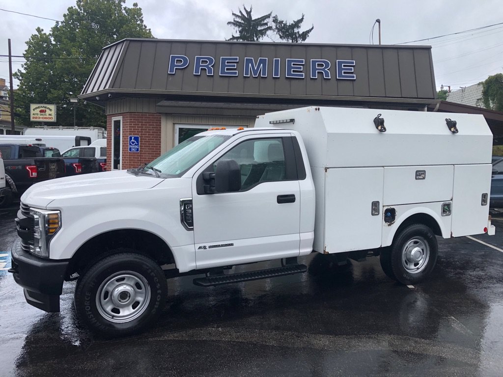 Used 2018 Ford F350 XL AWD/4WD image 2