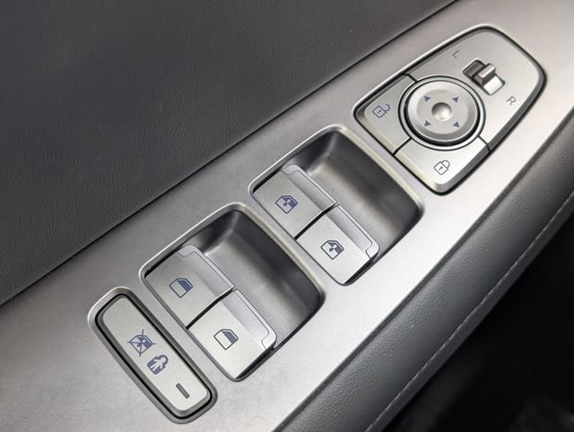 Used 2023 Hyundai Palisade SEL w/ Premium Package image 23