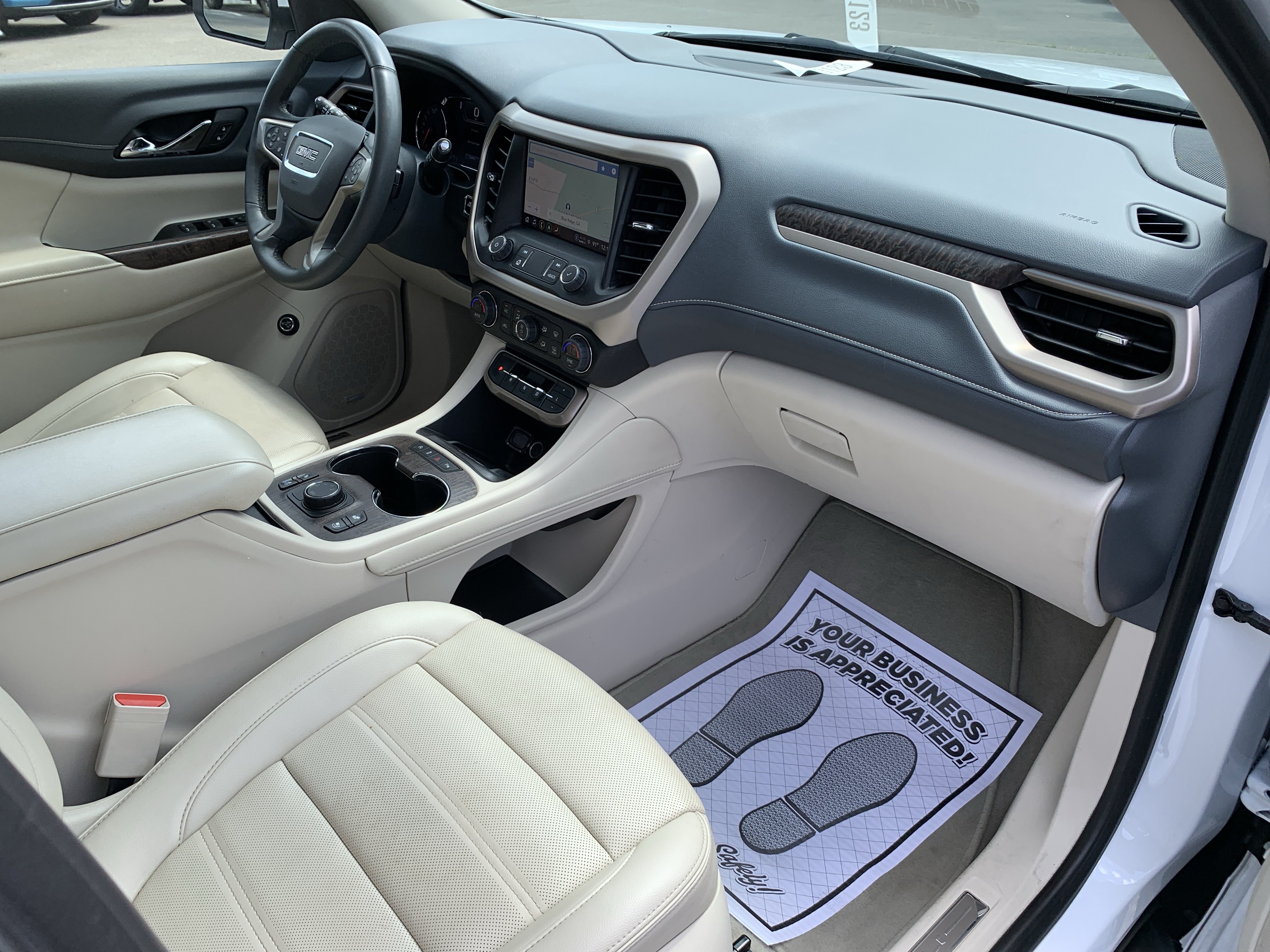 Used 2023 GMC Acadia Denali AWD/4WD image 49