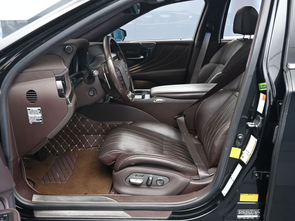 Used 2020 Lexus LS 500 AWD w/ Luxury Package image 20
