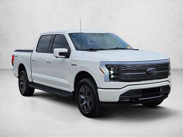 Used 2023 Ford F150 Lightning Lariat AWD/4WD video 3
