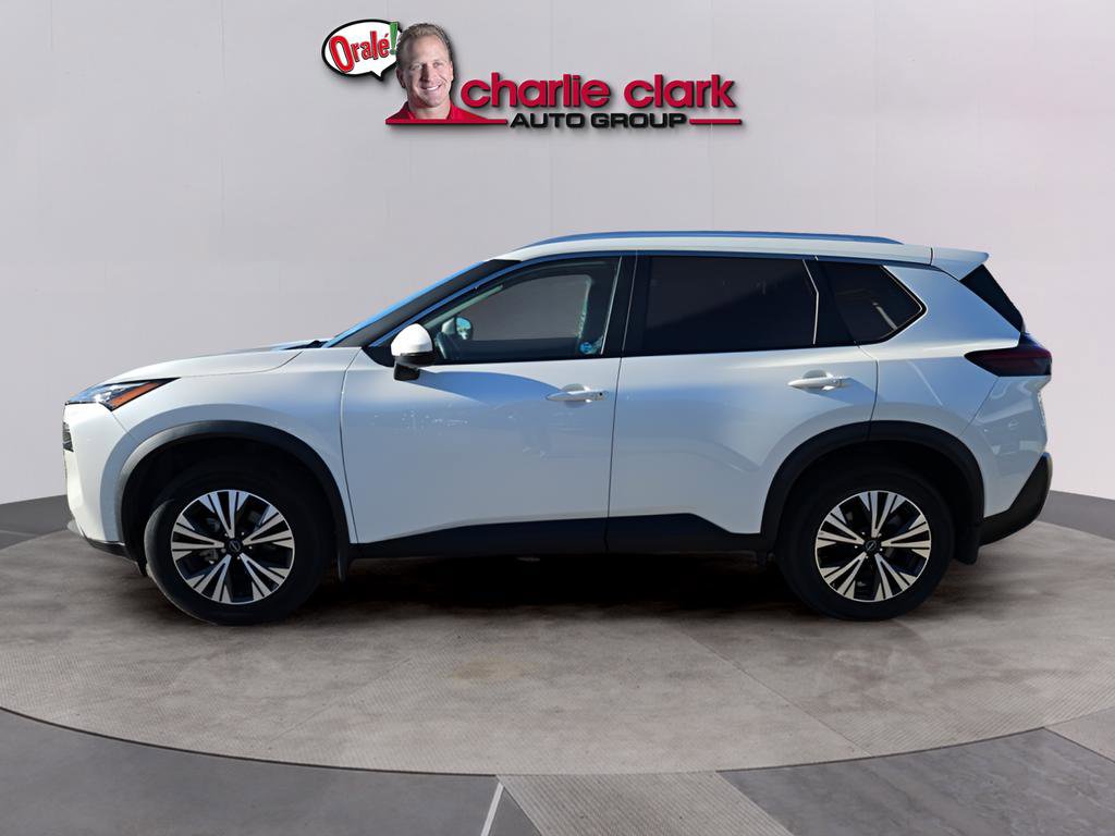 Used 2023 Nissan Rogue SV w/ SV Premium Package image 5