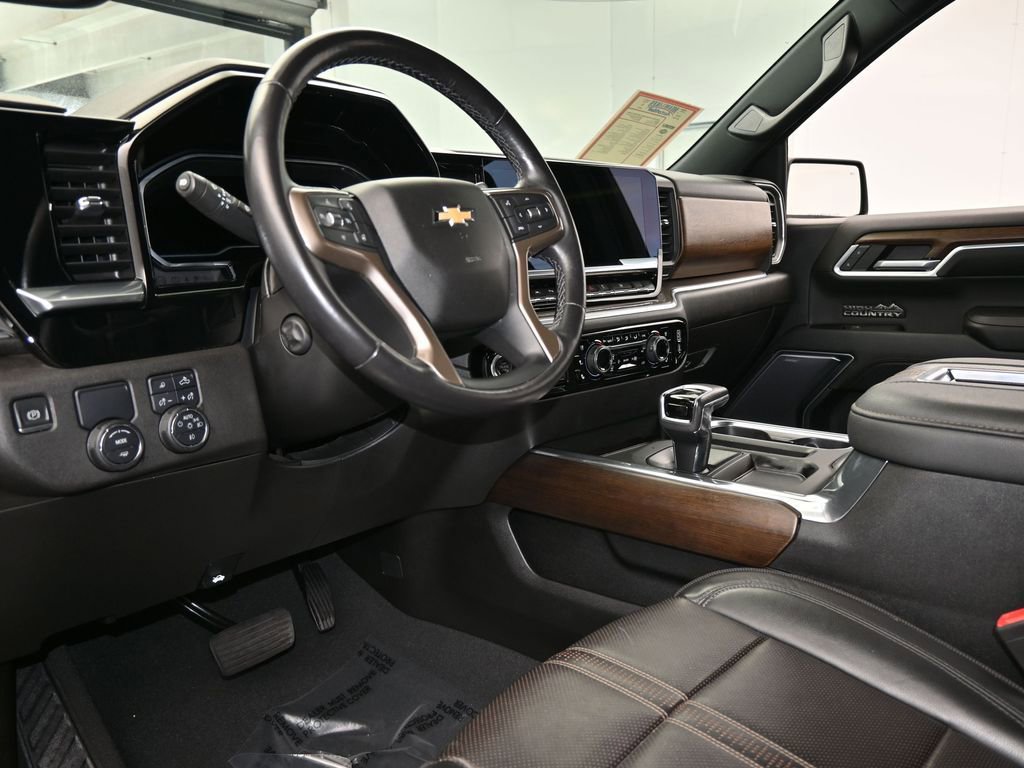 Used 2022 Chevrolet Silverado 1500 High Country image 13