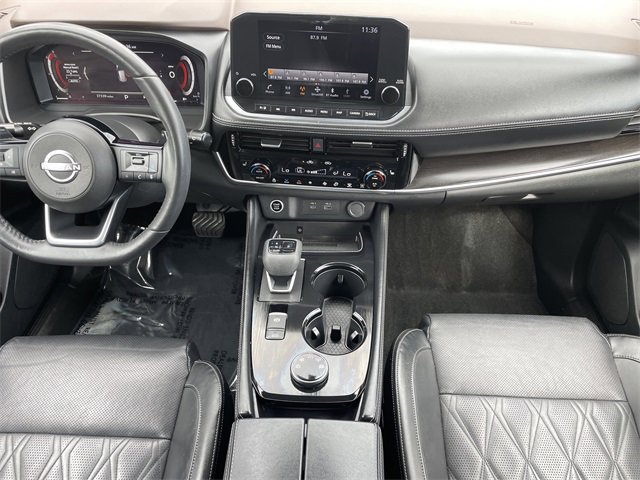 Used 2023 Nissan Rogue Platinum w/ Platinum Premium Package image 14