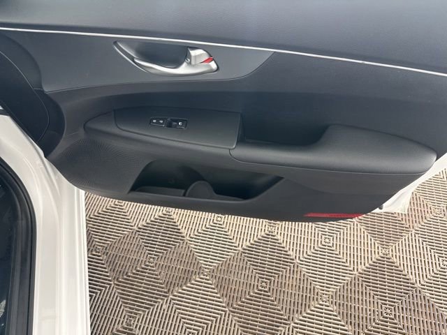 Certified 2021 Kia Forte LXS image 21