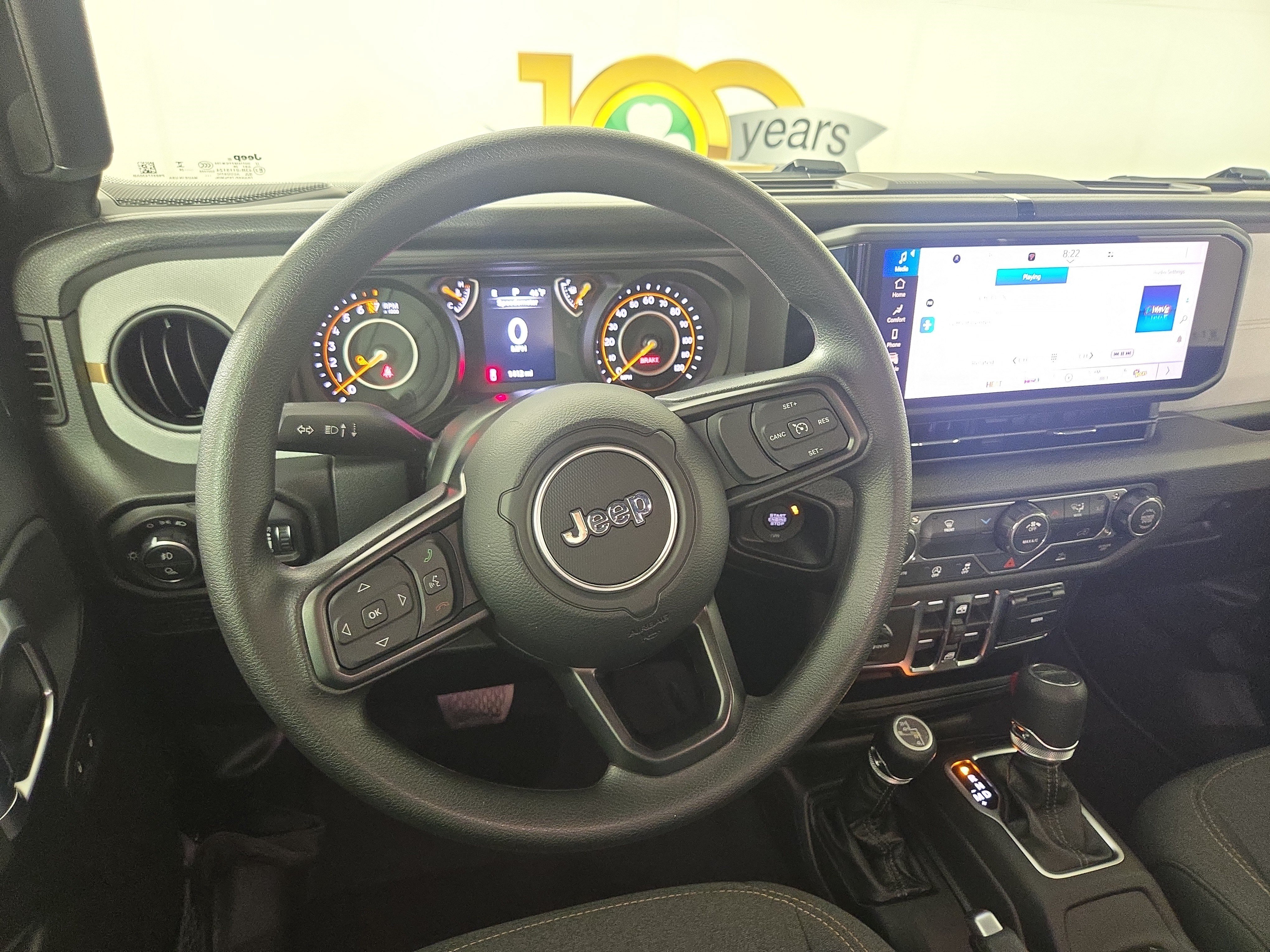 Certified 2026 Jeep Gladiator Sport AWD/4WD image 15