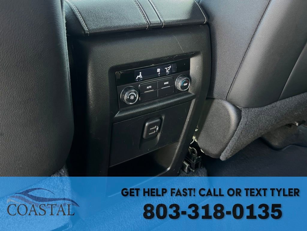 Used 2023 Chevrolet Traverse LT FWD image 21