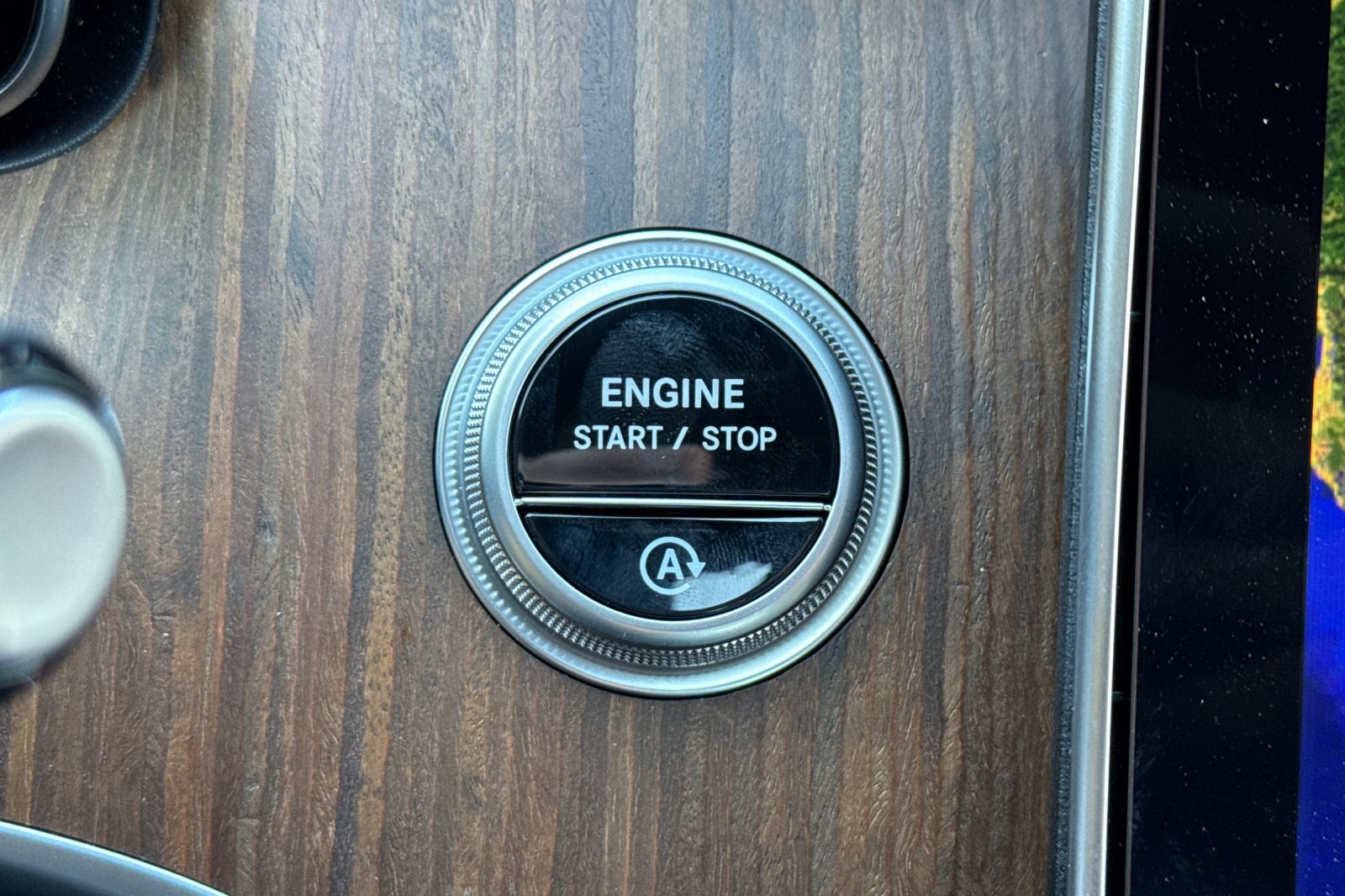 New 2025 Mercedes-Benz C 300 Sedan image 54