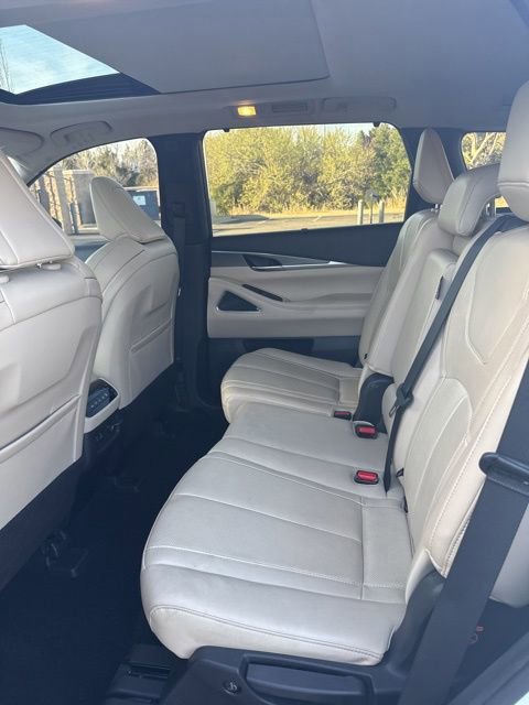 Used 2024 INFINITI QX60 Luxe w/ Performance Audio Package image 6