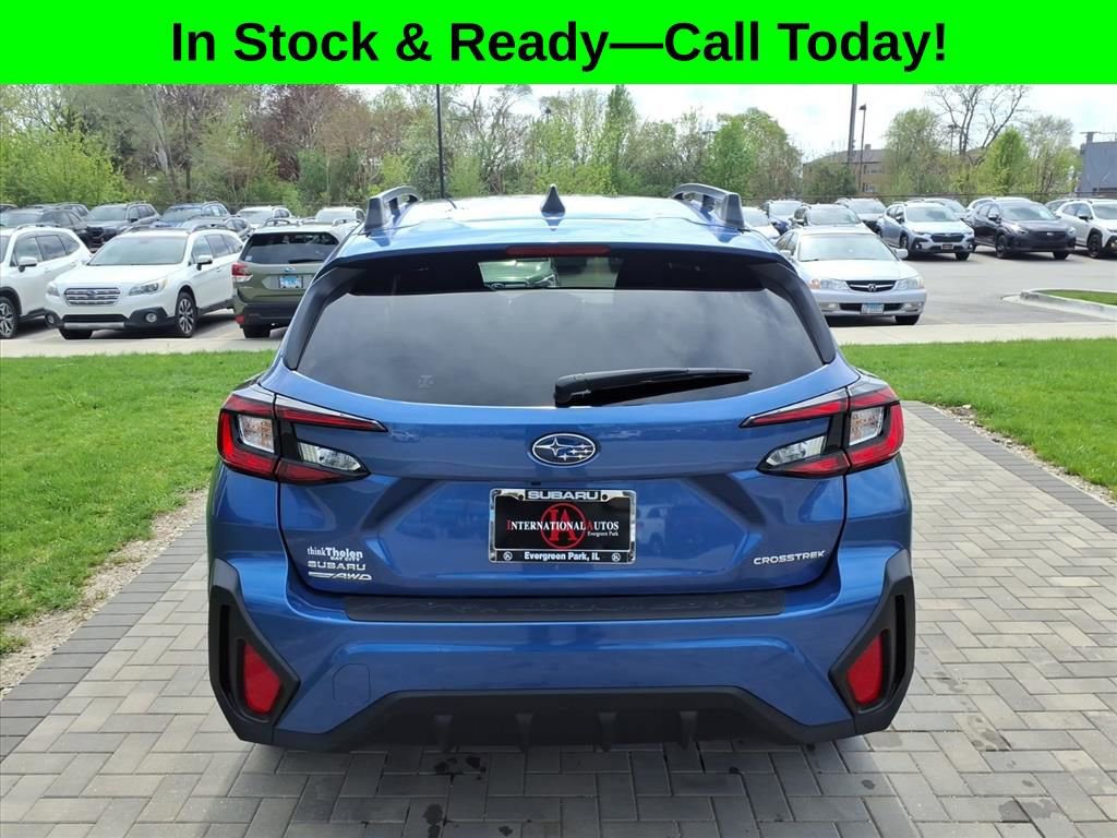 Used 2025 Subaru Crosstrek 2.0i Premium image 6