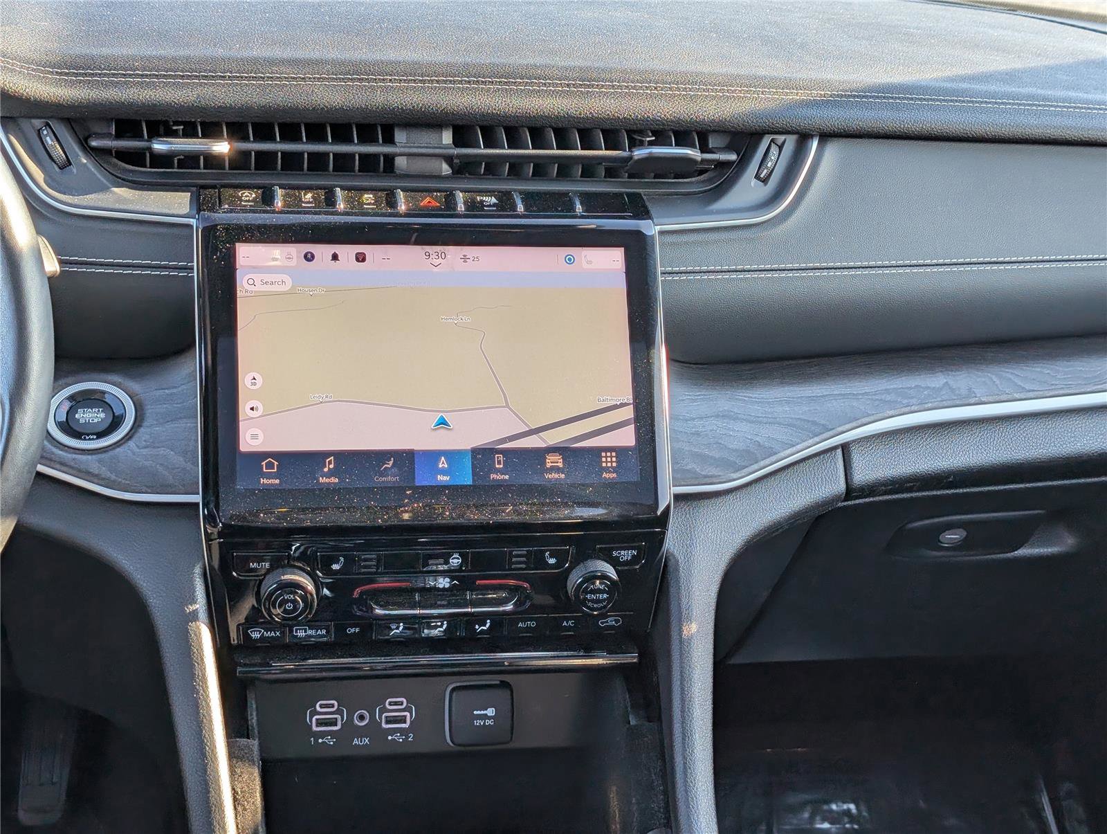 Used 2022 Jeep Grand Cherokee L Limited image 18