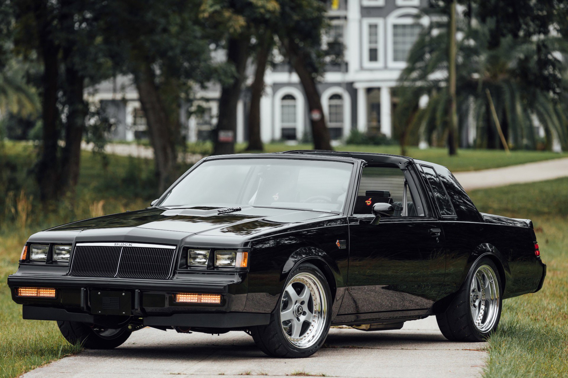 Used 1986 Buick Regal T-Type image 1