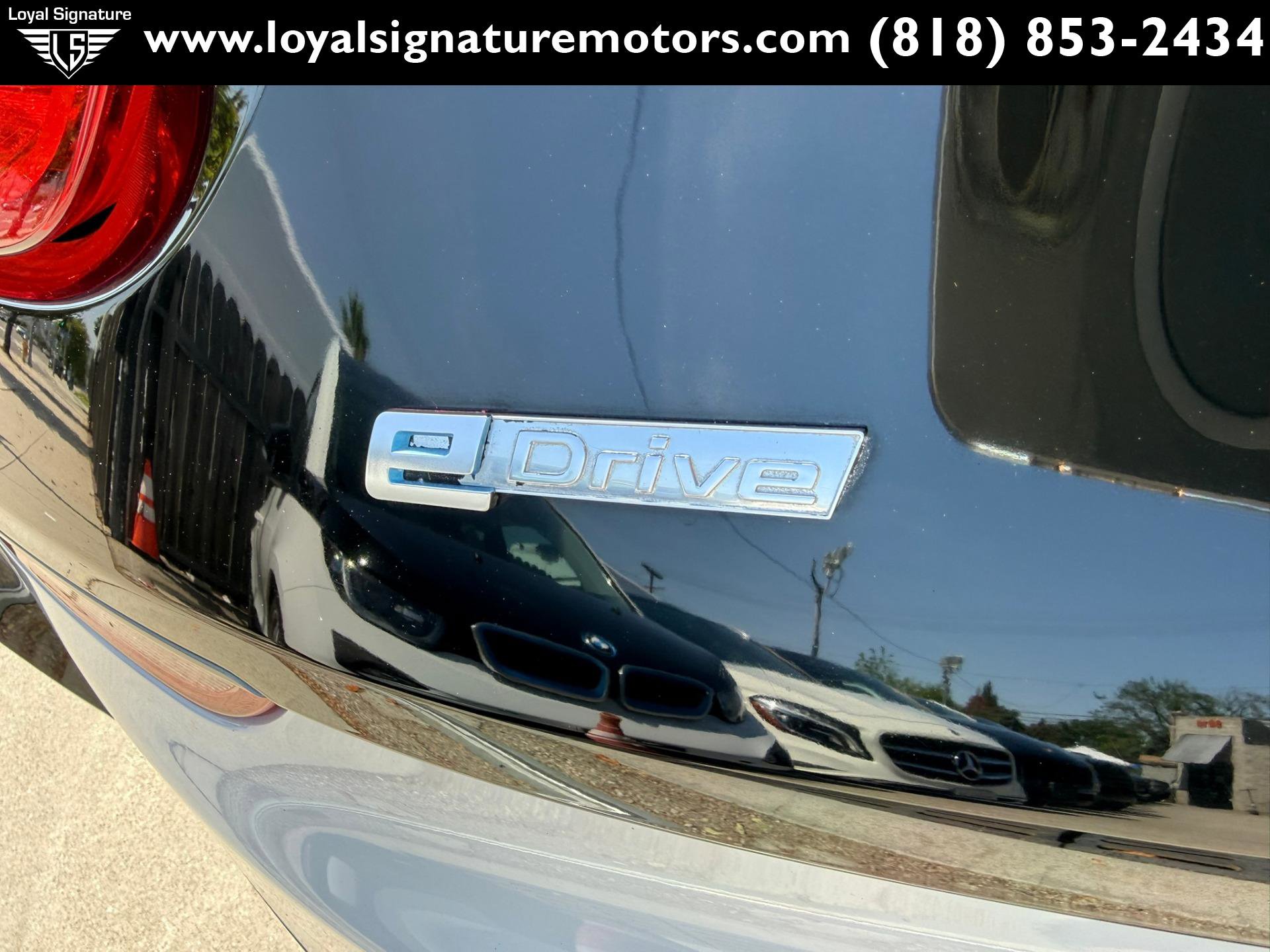 Used 2016 BMW i8 image 9