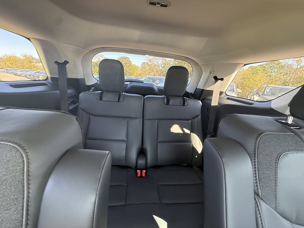 New 2026 Ford Explorer Active image 14
