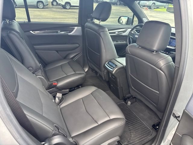 Used 2024 Cadillac XT6 Sport w/ LPO, Onyx Lite Package AWD/4WD image 31