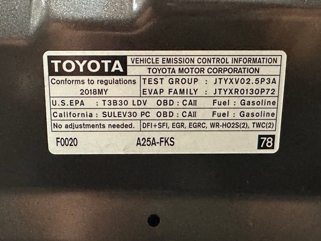 Used 2018 Toyota Camry XLE FWD image 31