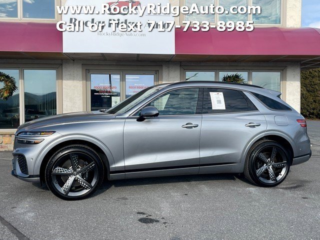 Used 2024 Genesis GV70 2.5T w/ Sport Prestige Package image 4