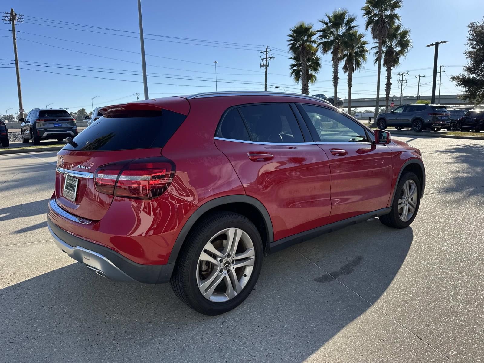 Used 2020 Mercedes-Benz GLA 250 4MATIC image 4