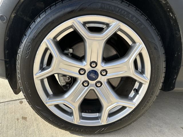 Used 2019 Ford Escape Titanium image 21