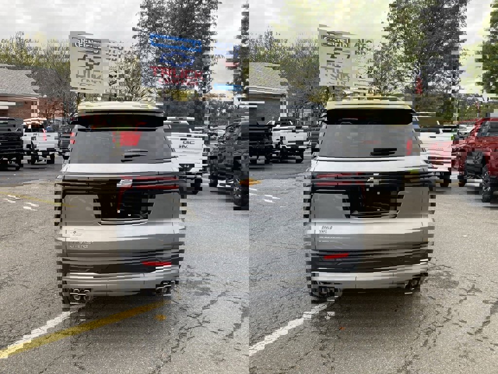 New 2026 Chevrolet Traverse LT w/ Driver Confidence Package image 6