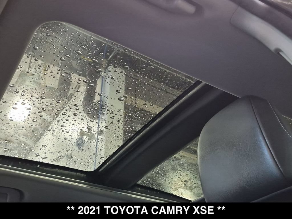 Used 2021 Toyota Camry XSE AWD/4WD image 4