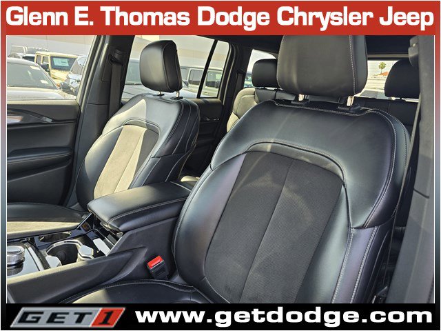 Used 2023 Jeep Grand Cherokee Altitude image 22