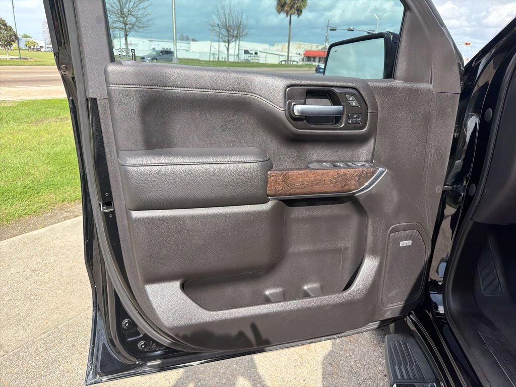 Used 2021 GMC Sierra 1500 Denali w/ Driver Alert Package II AWD/4WD image 13