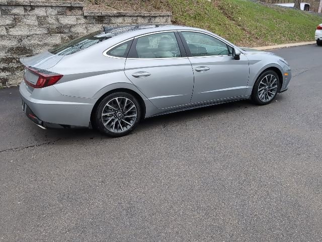 Used 2023 Hyundai Sonata Limited image 3