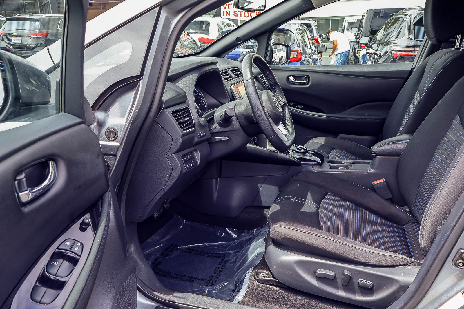 Used 2023 Nissan Leaf SV Plus FWD image 2