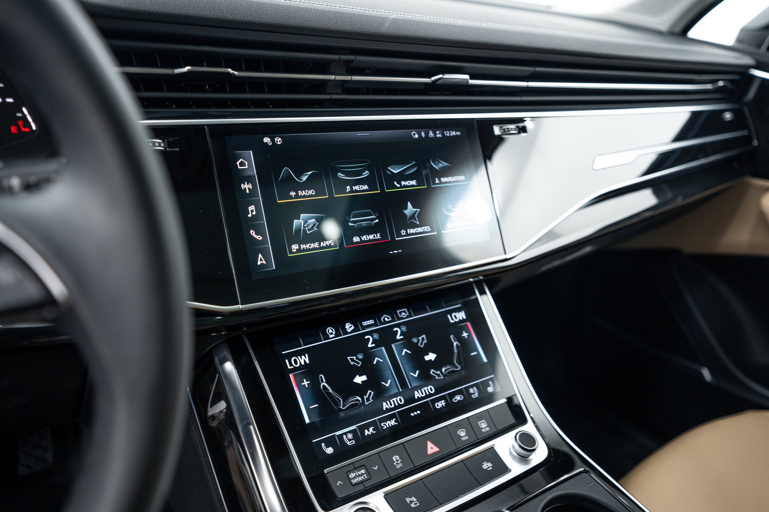 Certified 2024 Audi Q7 3.0T Premium Plus AWD/4WD image 12