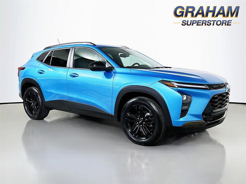 Used 2025 Chevrolet Trax ACTIV w/ Driver Confidence Package