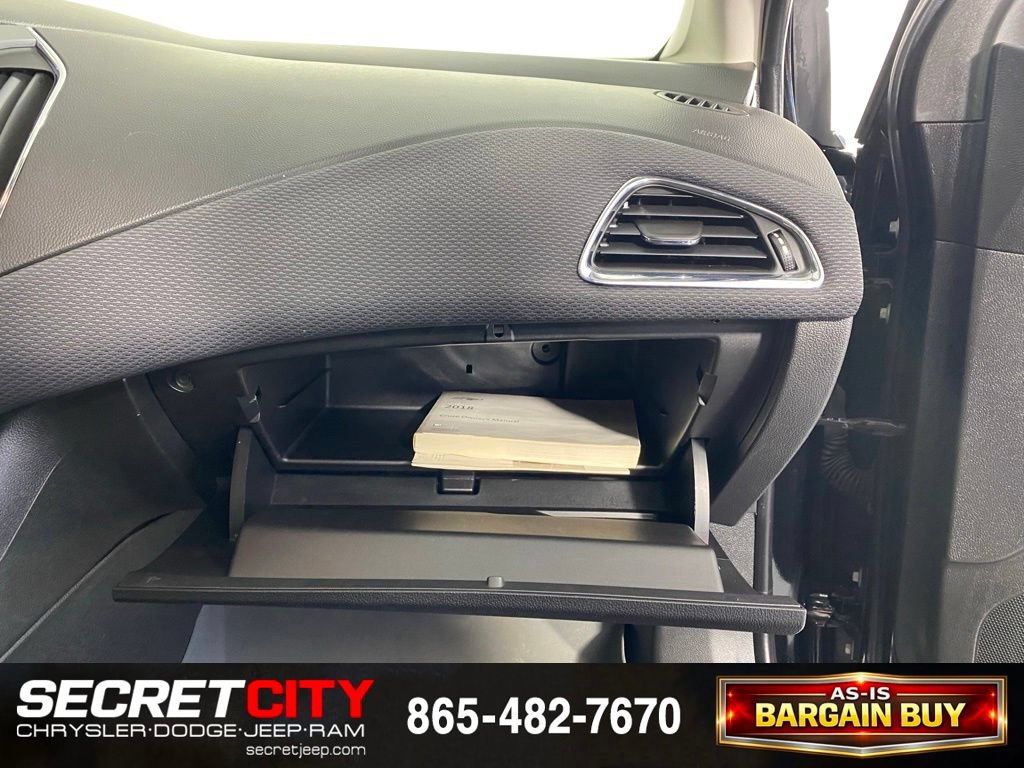 Used 2018 Chevrolet Cruze LT w/ Convenience Package FWD image 29