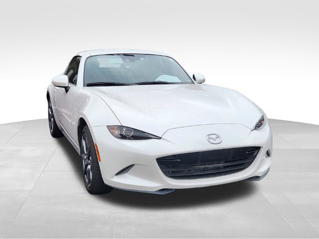 Used 2018 MAZDA MX-5 Miata RF Grand Touring RWD image 3