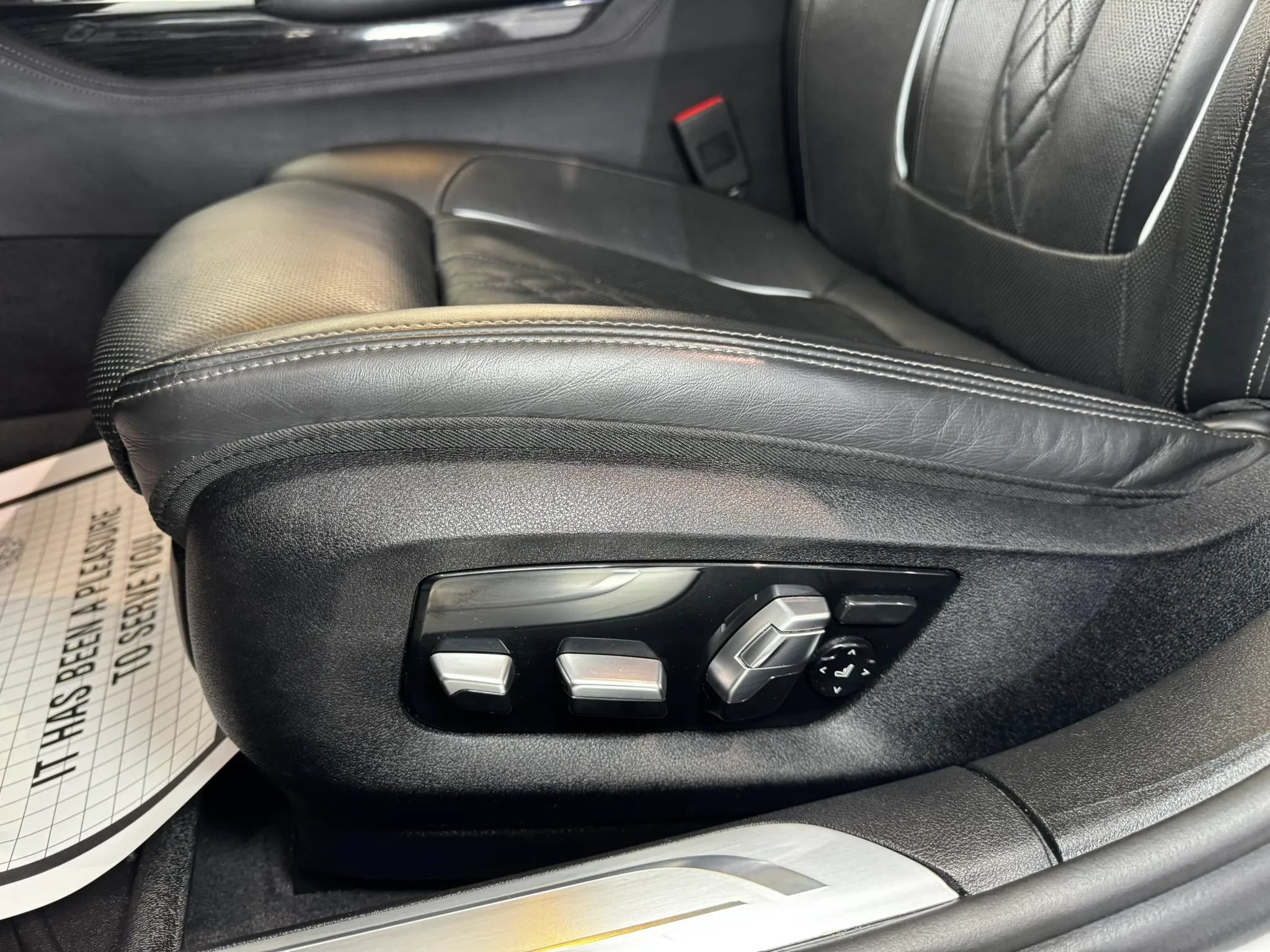 Used 2018 BMW 750i xDrive AWD/4WD image 13