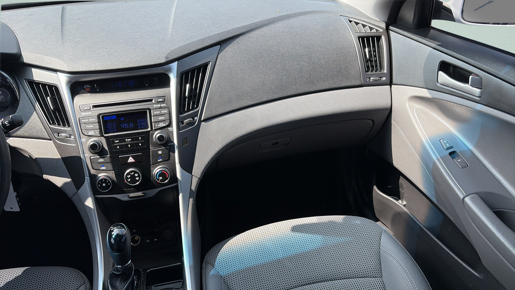 Used 2014 Hyundai Sonata GLS FWD image 13