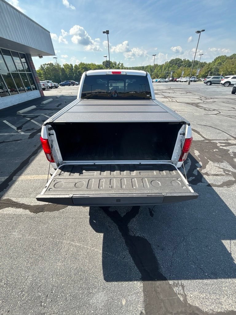 Used 2019 Ford F150 Lariat w/ Equipment Group 502A Luxury AWD/4WD image 9