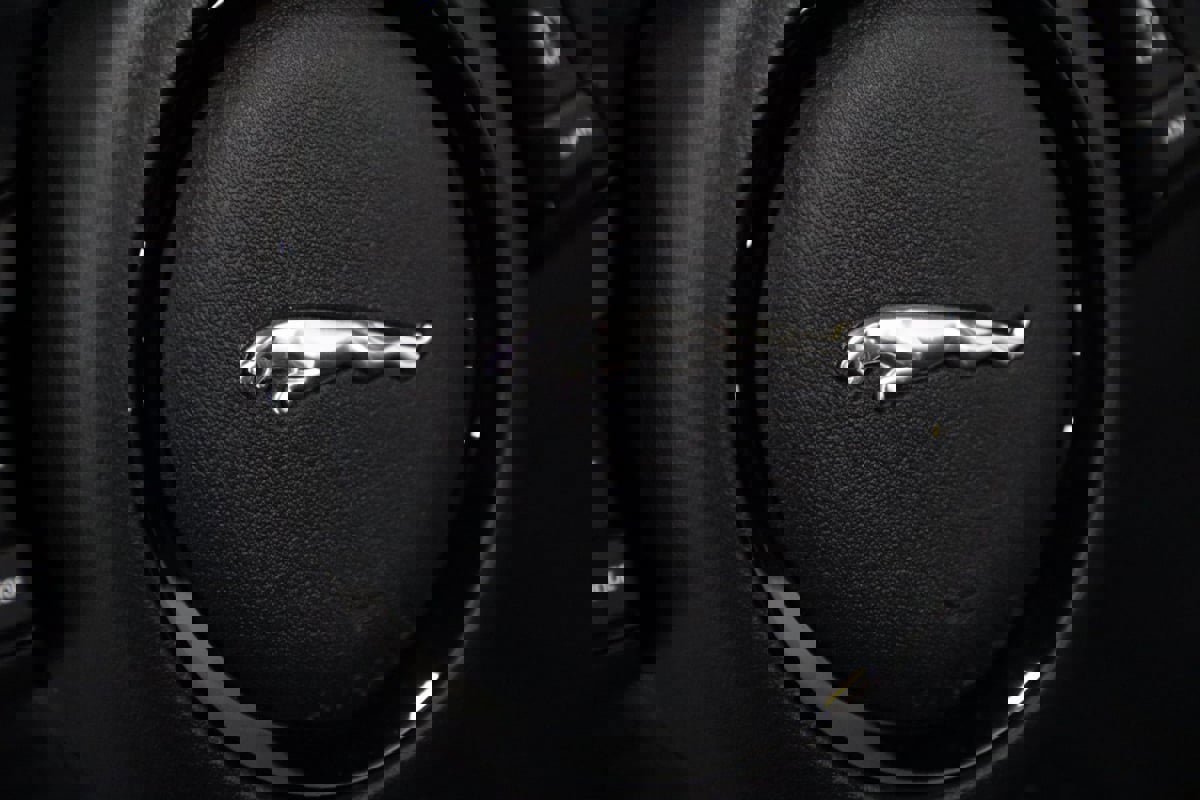 Used 2021 Jaguar F-TYPE R-Dynamic image 49