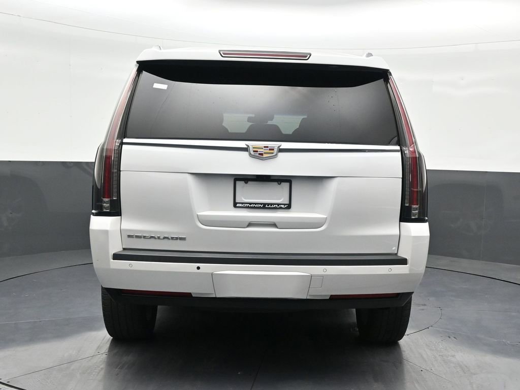 Used 2019 Cadillac Escalade Luxury image 4